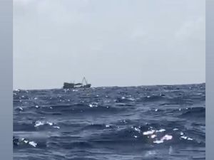 Video Nelayan Asing Makin Berani Masuk Perairan Natuna Video Nelayan Asing Makin Berani Masuk Perairan Natuna