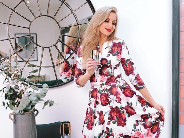 Model Lingerie Raup Belasan Juta Sekali Posting Foto Seksi di Instagram