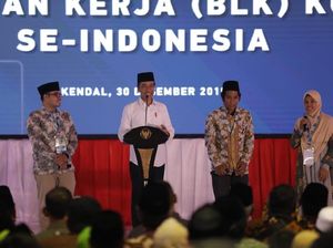 Resmikan BLK di Kendal, Jokowi: Persaingan Bukan Adu Ijazah tapi Skill