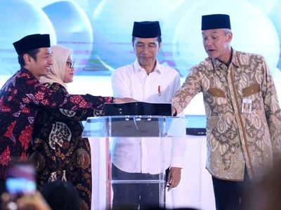 Jokowi Resmikan BLK di Kendal