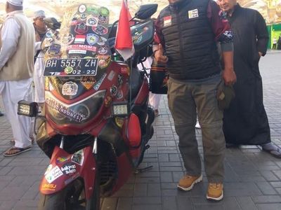 Delapan Bulan Naik Nmax dari Jambi hingga Mekkah Demi Misi Suci
