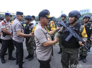 200 Brimob Polda Jatim Diberangkatkan ke Papua