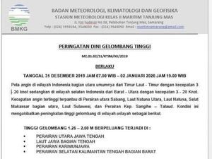 BMKG Keluarkan Peringatan Dini Gelombang Tinggi Laut Utara Jateng BMKG Keluarkan Peringatan Dini Gelombang Tinggi Laut Utara Jateng