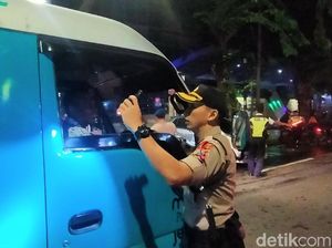 Puluhan Pemotor Kaget Polisi Razia Knalpot Brong di Jalan Pemuda