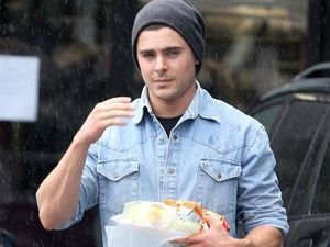 Terserang Infeksi Saat Syuting, Zac Efron Ternyata Pencinta Fast Food