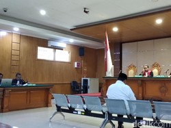 Saweran Pengusaha Demi Kuasai Proyek di Indramayu