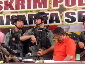 Penampakan Pengusaha Koboi Lamborghini dan Barang Bukti Granat-Peluru Penampakan Pengusaha Koboi Lamborghini dan Barang Bukti Granat-Peluru