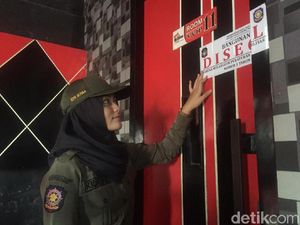 Lagi, Pemkot Blitar Segel Tempat Karaoke Maxi Brillian Lagi, Pemkot Blitar Segel Tempat Karaoke Maxi Brillian