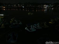 TMII Jadi Pilihan Warga Rayakan Malam Tahun Baru