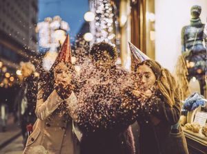 30 Inspirasi Ucapan Selamat Tahun Baru 2021 yang Singkat & Memorable 30 Inspirasi Ucapan Selamat Tahun Baru 2021 yang Singkat & Memorable