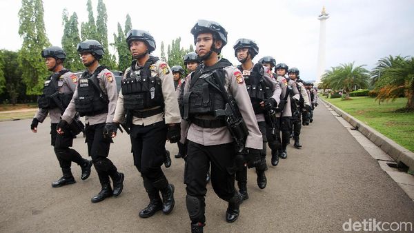 TNI-Polri Siap Amankan Perayaan Malam Tahun Baru