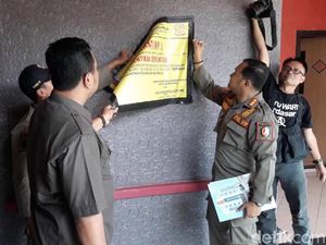 Dua Tempat Karaoke di Bojonegoro Kembali Buka Setelah 2 Bulan Disegel Dua Tempat Karaoke di Bojonegoro Kembali Buka Setelah 2 Bulan Disegel