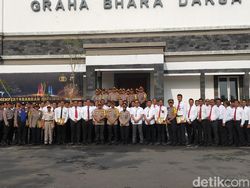 Selamat, Polisi Surabaya yang Berprestasi di 2019 Dapat Penghargaan