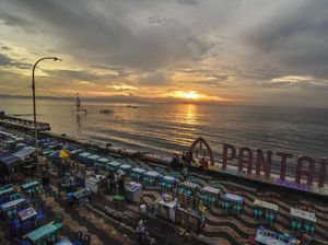 Wisata Pantai Ampenan, Surga di Tengah Kota Tua Mataram