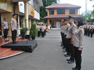 Urutan Pangkat Polisi: Perwira, Bintara, Tamtama dan Ketentuan Kenaikan Jabatannya Urutan Pangkat Polisi: Perwira, Bintara, Tamtama dan Ketentuan Kenaikan Jabatannya