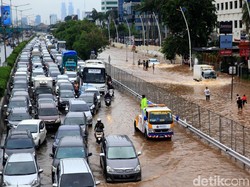 Hati-hati! Ini Daftar Titik Genangan Banjir di Tol Jasa Marga