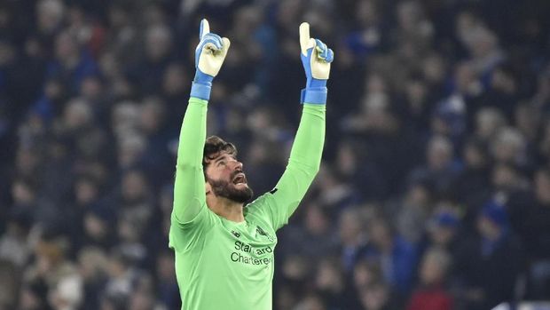 Alisson Becker salah satu kunci kesuksesan Liverpool saat ini.