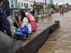 Sejumlah Wilayah Mati Listrik Karena Banjir, Warga Dapat Kompensasi?