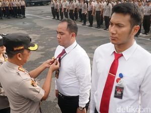 Anggota Polrestabes Surabaya Dapat Pin Emas Kapolri, Ini Prestasinya