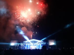 Rayakan Tahun Baru di Seko, Gubernur Sulsel: 2020 Jalanan Tuntas