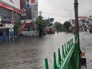 Banjir Juga Terjadi di Depok