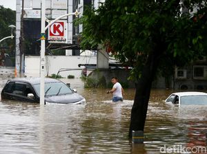 Hilangkan Bau Interior Mobil Bekas Banjir, Berapa Biayanya? Hilangkan Bau Interior Mobil Bekas Banjir, Berapa Biayanya?