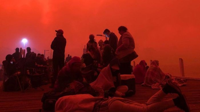 Langit Merah Akibat Kebakaran Hutan di Australia Seperti Dunia Akan Kiamat