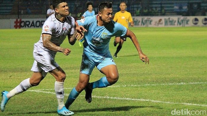 Persela Lamongan Pertahankan Rafinha Di Liga 1 2020