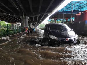 Mobil Kebanjiran yang Tak Bisa Klaim Asuransi