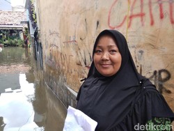Listrik di Lokasi Banjir Srengseng Jakbar Padam Sejak Pagi