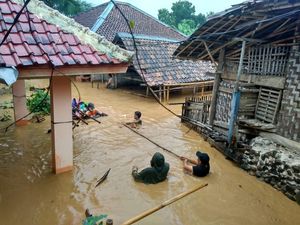 Sungai di Lebak Banten Meluap, 2 Kecamatan di Lebak Dilanda Banjir