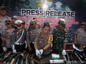Puluhan Motor Knalpot Brong Gagal Dipakai Tahun Baruan di Jombang