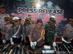 Puluhan Motor Knalpot Brong Gagal Dipakai Tahun Baruan di Jombang