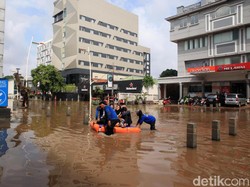 300 Warga Jakarta Korban Banjir Gugat Anies, Jumlah Masih Bisa Bertambah