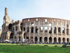Keliling Kota Roma dengan Sepeda