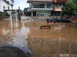 Facebook Bikin Fitur Safety Check untuk Banjir Jabodetabek Facebook Bikin Fitur Safety Check untuk Banjir Jabodetabek