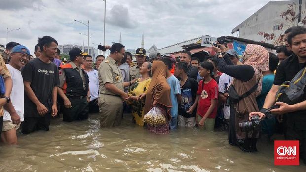 3 Penggugat Anies Tak Datang, Sidang Gugatan Banjir Ditunda