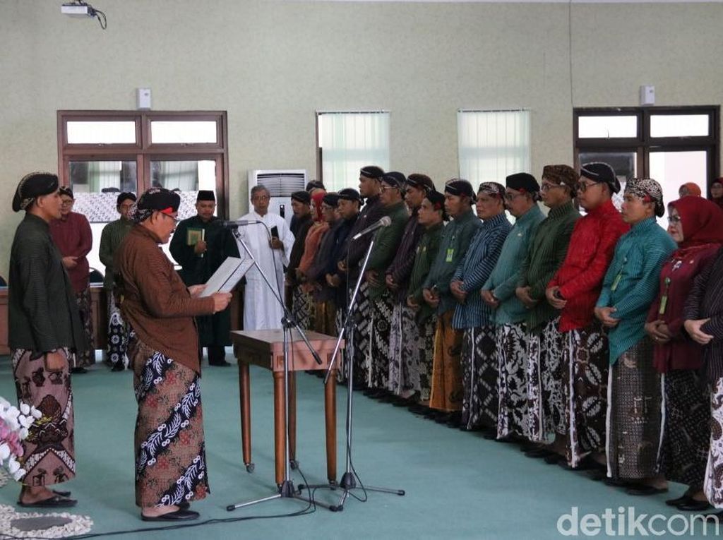 Sah! Jabatan Camat di Kulon Progo Kini Jadi Penewu Sah! Jabatan Camat di Kulon Progo Kini Jadi Penewu