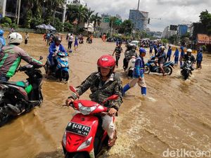Suasana Lalin Gunung Sahari dan Kemayoran