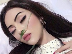 Viral Influencer Pakai Makeup Tebal Saat Dirawat di Rumah Sakit Dikritik