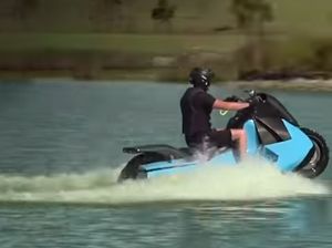 Motor Ini Nggak Bakal Tenggelam Saat Banjir Motor Ini Nggak Bakal Tenggelam Saat Banjir