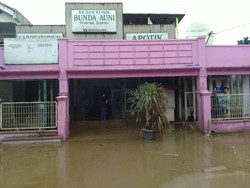 Bupati Bogor Tinjau Banjir Vila Nusa Indah