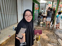 Cerita Korban Banjir di Ciledug Indah: Butuh Udara hingga Sulit Dievakuasi