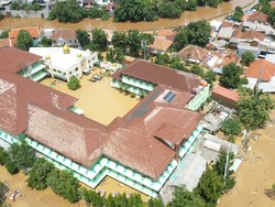 Bappenas Soal Banjir DKI: Kota Dunia Jadi Penyerap Air, Kita Telat