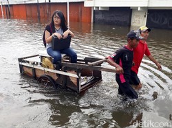 Jakarta Langganan Banjir, Rugi Triliunan Rupiah Sudah Biasa