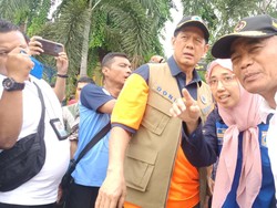 Menko PMK Sebut Banjir Jakarta Siklus 25 Tahunan