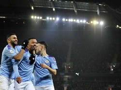 Gabriel Jesus menjebol gawang Everton pada menit ke-51 dan 58.