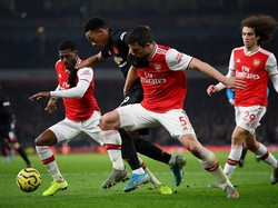 Man United Tak Bisa Keluar dari Tekanan Arsenal