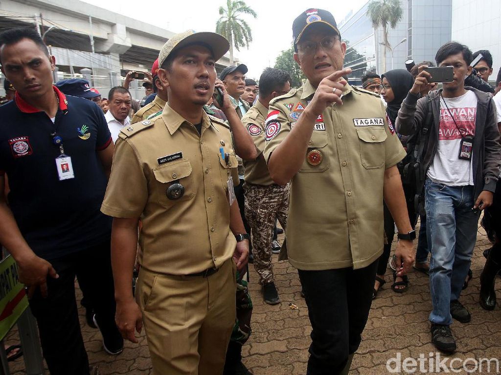 Penyaluran Beras Bencana Tunggu Status Tanggap Darurat Penyaluran Beras Bencana Tunggu Status Tanggap Darurat