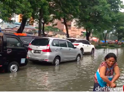 Lalu Lintas Harus Libur Demi Permudah Evakuasi Banjir